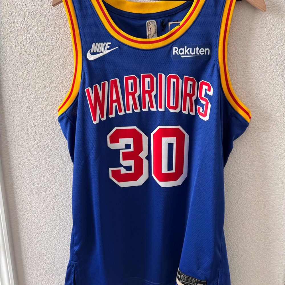 NWT- Nike Warriors Curry Jersey